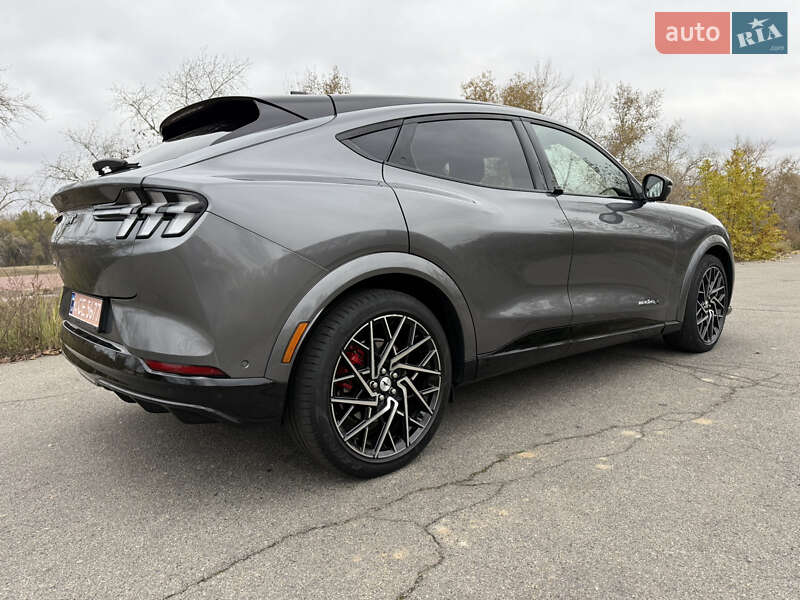 Внедорожник / Кроссовер Ford Mustang Mach-E 2023 в Киеве фото 4 Внедорожник / Кроссовер Ford Mustang Mach-E 2023 в Киеве