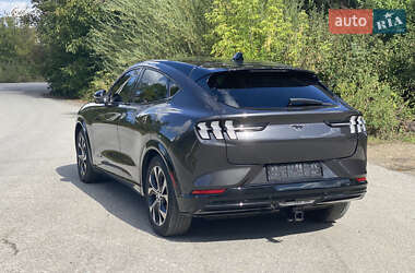 Внедорожник / Кроссовер Ford Mustang Mach-E 2022 в 