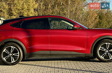 Позашляховик / Кросовер Ford Mustang Mach-E 2021 в  фото 14 Позашляховик / Кросовер Ford Mustang Mach-E 2021 в