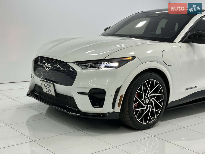 Внедорожник / Кроссовер Ford Mustang Mach-E 2021 в Одессе фото 6 Внедорожник / Кроссовер Ford Mustang Mach-E 2021 в Одессе