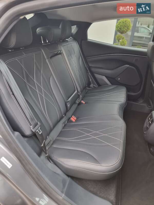 Внедорожник / Кроссовер Ford Mustang Mach-E 2021 в Радивилове