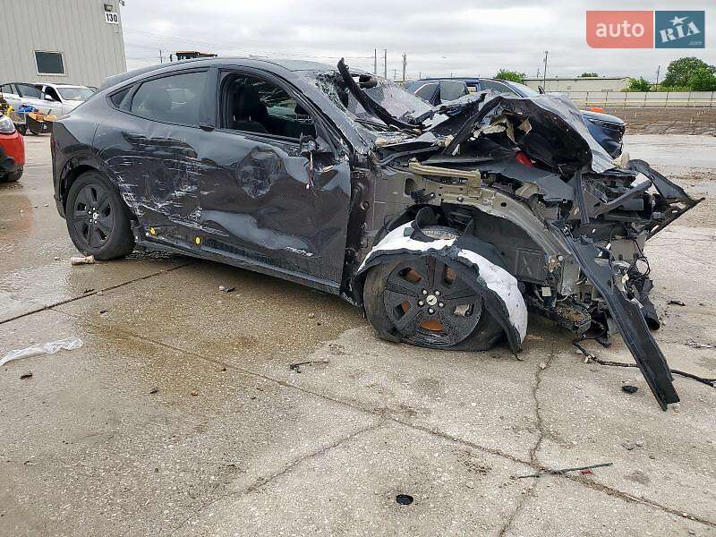 Позашляховик / Кросовер Ford Mustang Mach-E 2022 в Ковелі