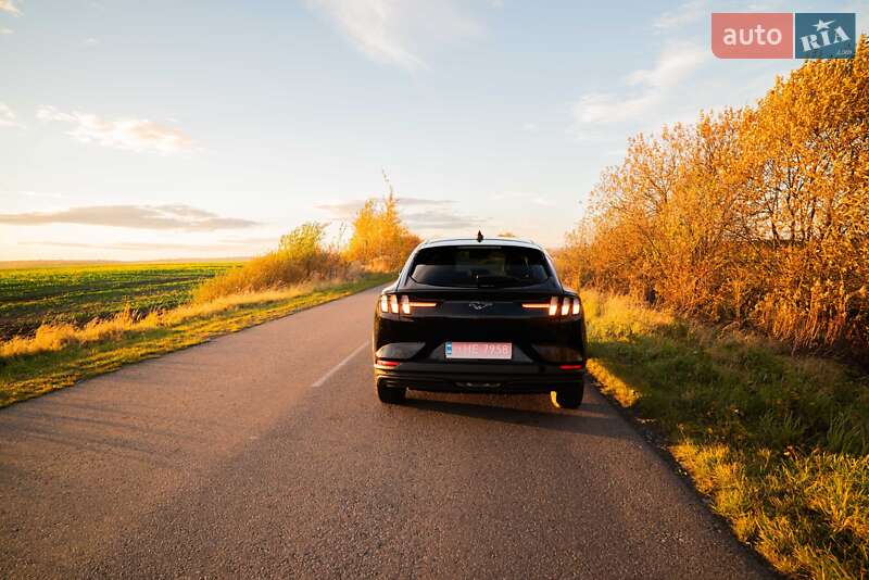 Внедорожник / Кроссовер Ford Mustang Mach-E 2023 в Львове фото 6 Внедорожник / Кроссовер Ford Mustang Mach-E 2023 в Львове