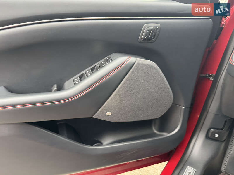 Позашляховик / Кросовер Ford Mustang Mach-E 2021 в Тернополі