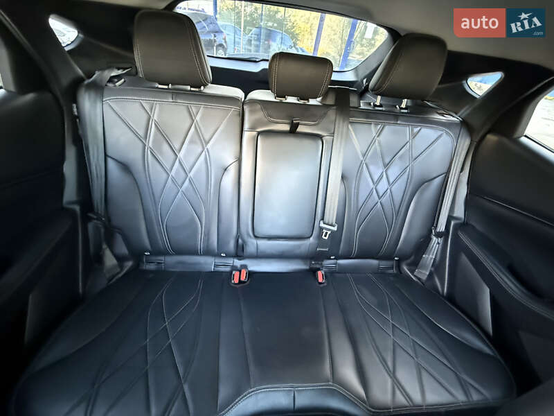 Позашляховик / Кросовер Ford Mustang Mach-E 2021 в Києві фото 53 Позашляховик / Кросовер Ford Mustang Mach-E 2021 в Києві