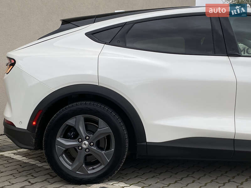 Позашляховик / Кросовер Ford Mustang Mach-E 2022 в Дрогобичі