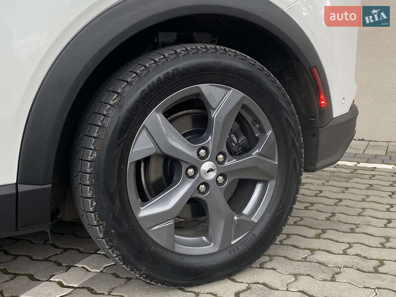 Позашляховик / Кросовер Ford Mustang Mach-E 2022 в Дрогобичі