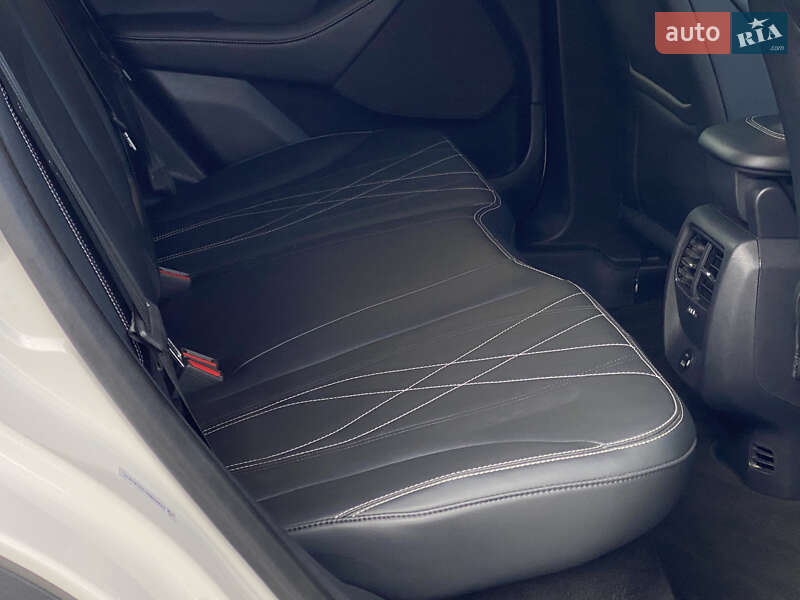 Позашляховик / Кросовер Ford Mustang Mach-E 2022 в Дрогобичі