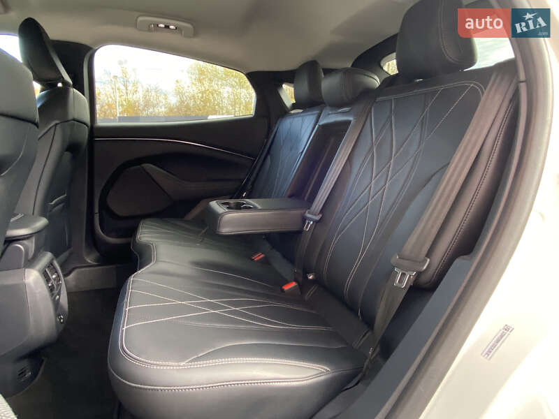 Позашляховик / Кросовер Ford Mustang Mach-E 2022 в Дрогобичі