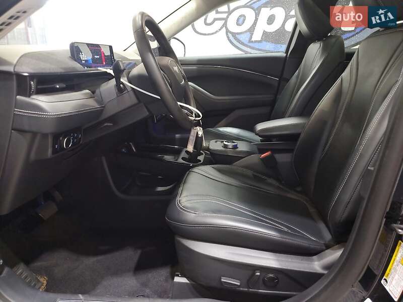 Позашляховик / Кросовер Ford Mustang Mach-E 2023 в Одесі фото 7 Позашляховик / Кросовер Ford Mustang Mach-E 2023 в Одесі