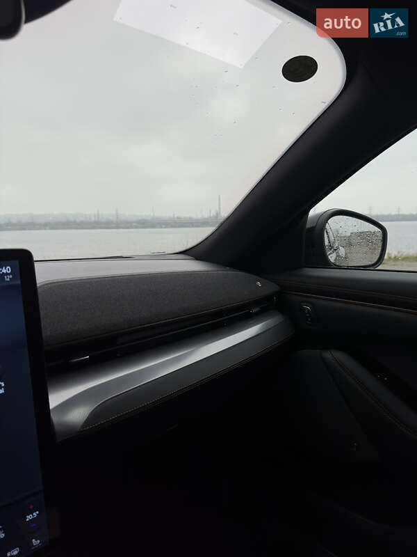 Позашляховик / Кросовер Ford Mustang Mach-E 2022 в Дніпрі