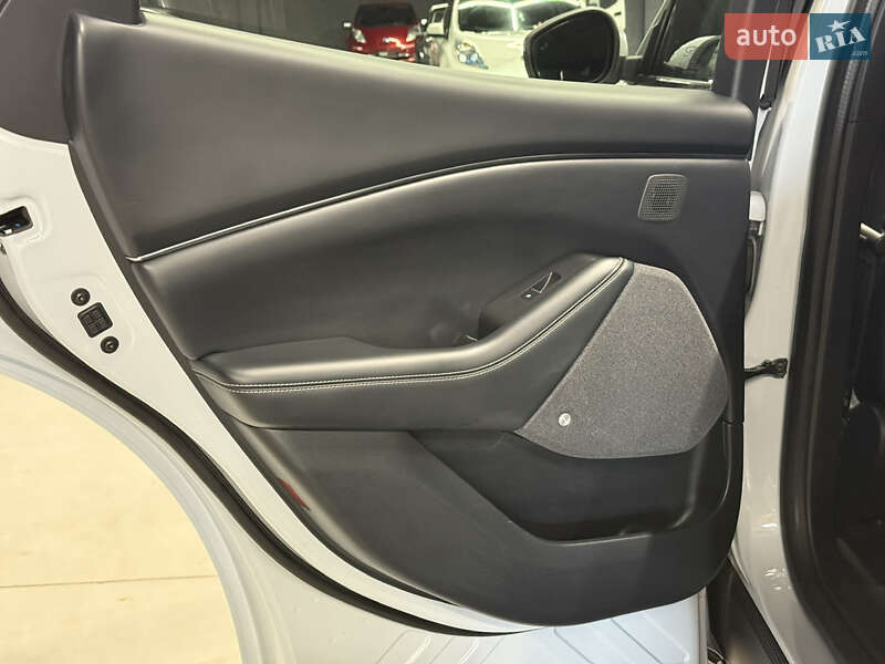 Внедорожник / Кроссовер Ford Mustang Mach-E 2021 в Владимире