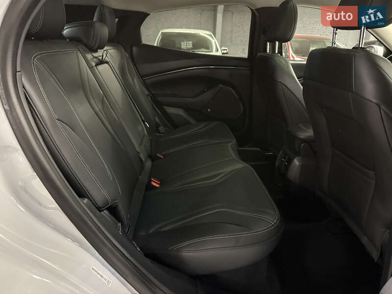 Внедорожник / Кроссовер Ford Mustang Mach-E 2021 в Владимире