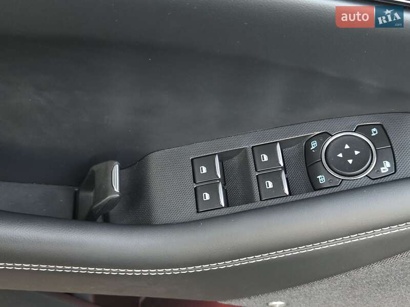 Позашляховик / Кросовер Ford Mustang Mach-E 2021 в Києві фото 17 Позашляховик / Кросовер Ford Mustang Mach-E 2021 в Києві