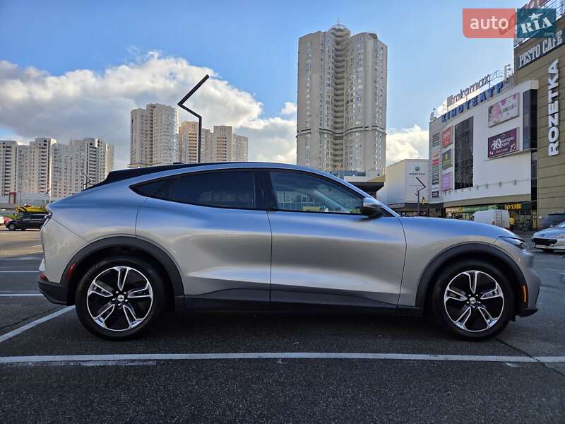 Внедорожник / Кроссовер Ford Mustang Mach-E 2021 в Киеве