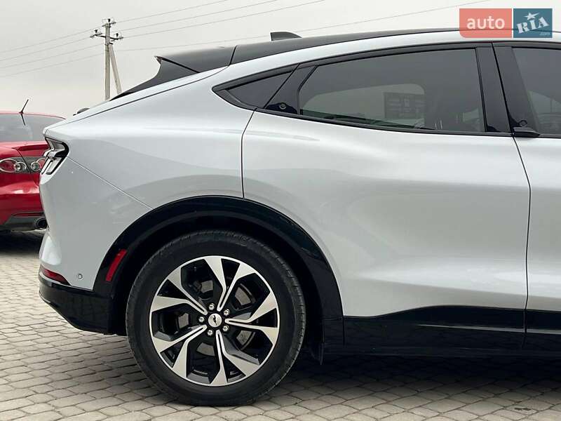 Позашляховик / Кросовер Ford Mustang Mach-E 2022 в Львові