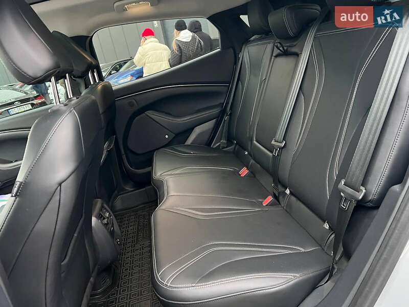 Позашляховик / Кросовер Ford Mustang Mach-E 2022 в Львові