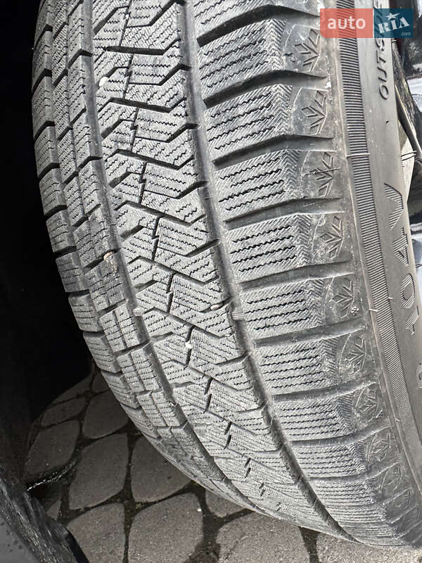 Внедорожник / Кроссовер Ford Mustang Mach-E 2022 в Ивано-Франковске