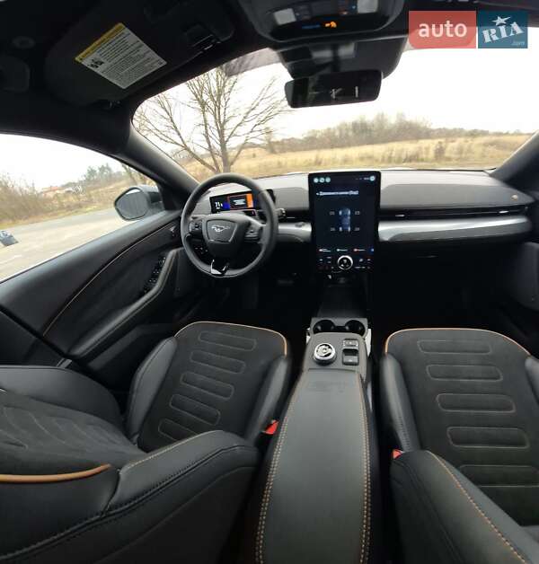 Позашляховик / Кросовер Ford Mustang Mach-E 2023 в Києві фото 11 Позашляховик / Кросовер Ford Mustang Mach-E 2023 в Києві