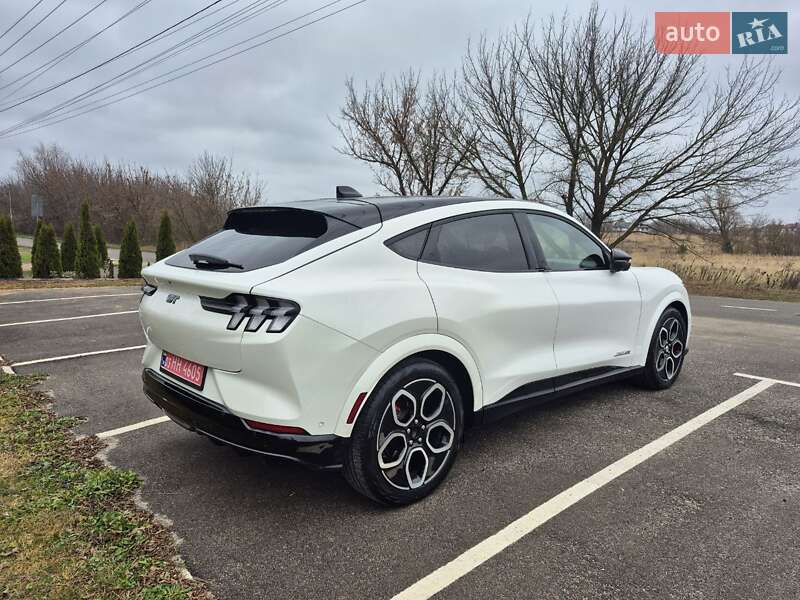 Позашляховик / Кросовер Ford Mustang Mach-E 2023 в Києві фото 26 Позашляховик / Кросовер Ford Mustang Mach-E 2023 в Києві