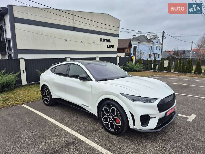 Позашляховик / Кросовер Ford Mustang Mach-E 2023 в Києві фото 31 Позашляховик / Кросовер Ford Mustang Mach-E 2023 в Києві
