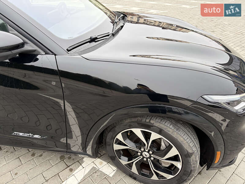 Позашляховик / Кросовер Ford Mustang Mach-E 2023 в Рівному