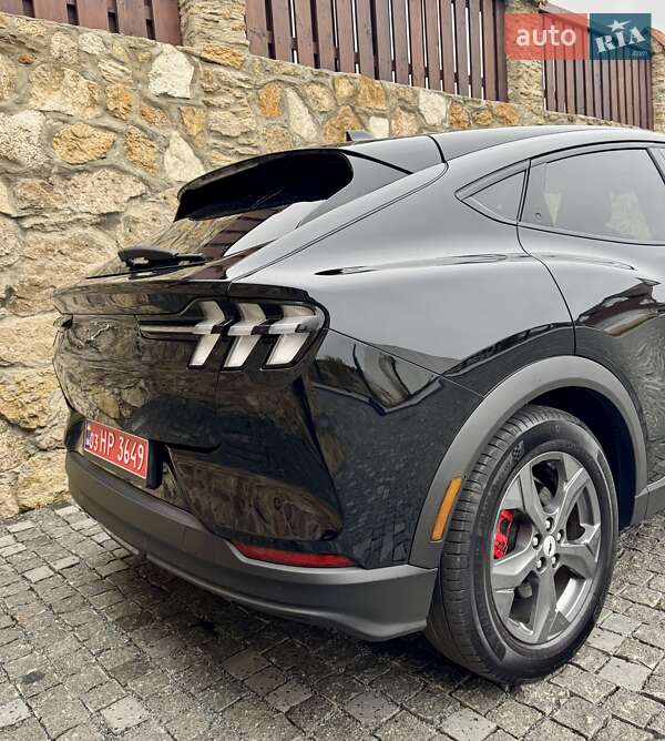 Позашляховик / Кросовер Ford Mustang Mach-E 2021 в Рівному