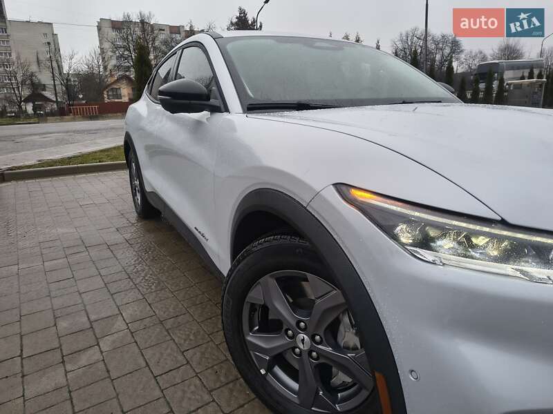 Внедорожник / Кроссовер Ford Mustang Mach-E 2023 в Дрогобыче фото 6 Внедорожник / Кроссовер Ford Mustang Mach-E 2023 в Дрогобыче