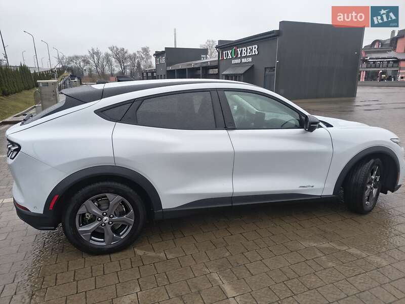 Внедорожник / Кроссовер Ford Mustang Mach-E 2023 в Дрогобыче фото 11 Внедорожник / Кроссовер Ford Mustang Mach-E 2023 в Дрогобыче
