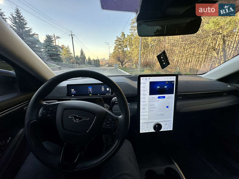 Позашляховик / Кросовер Ford Mustang Mach-E 2022 в Києві