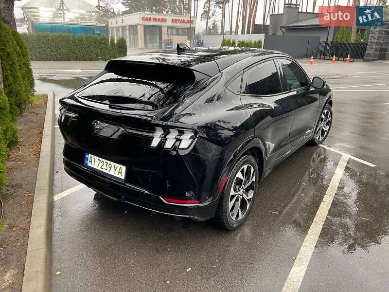 Позашляховик / Кросовер Ford Mustang Mach-E 2024 в Києві