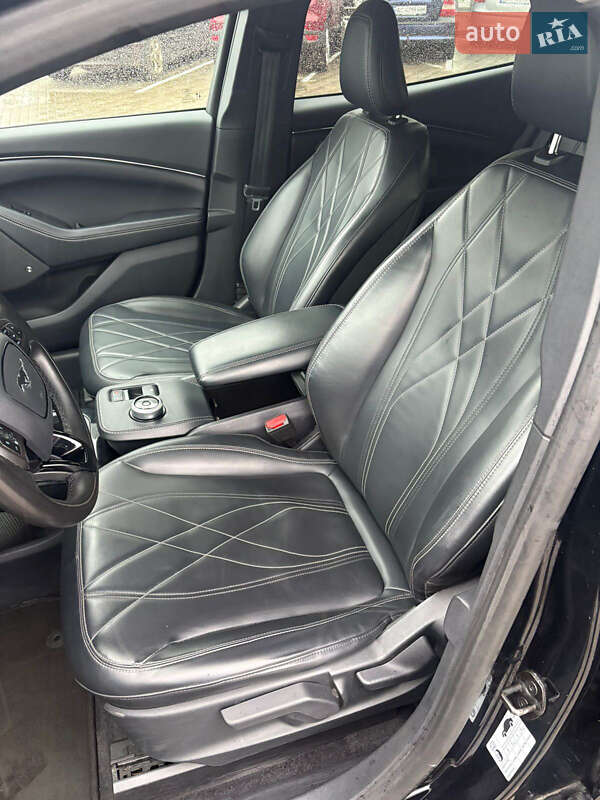 Внедорожник / Кроссовер Ford Mustang Mach-E 2022 в Ровно