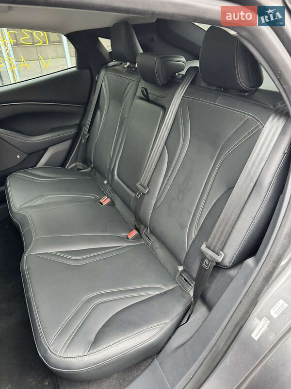 Позашляховик / Кросовер Ford Mustang Mach-E 2021 в Рівному