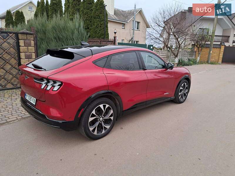 Внедорожник / Кроссовер Ford Mustang Mach-E 2020 в Ровно