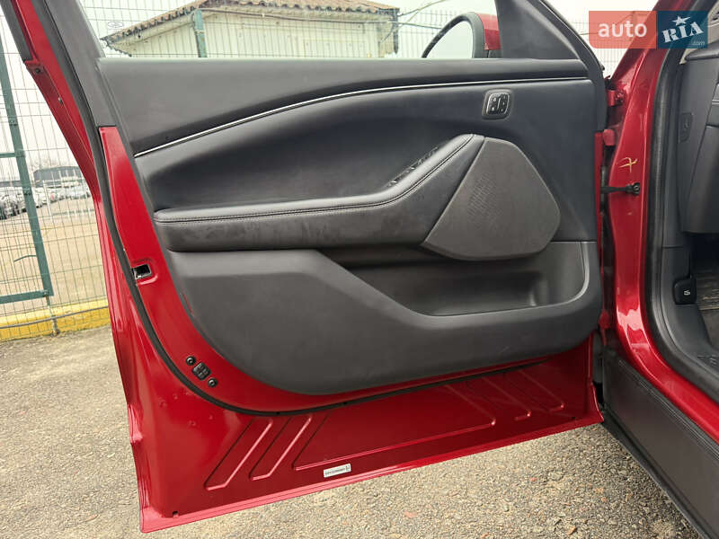 Внедорожник / Кроссовер Ford Mustang Mach-E 2021 в Киеве