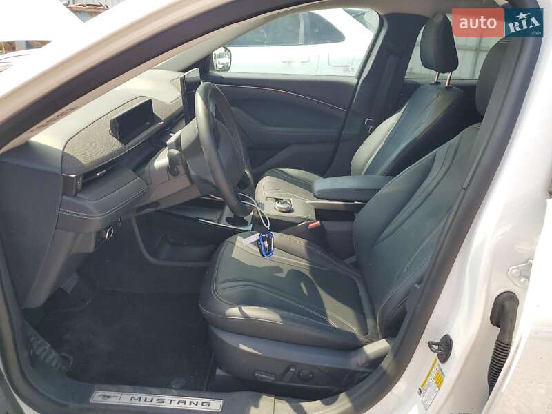 Позашляховик / Кросовер Ford Mustang Mach-E 2023 в Львові фото 7 Позашляховик / Кросовер Ford Mustang Mach-E 2023 в Львові
