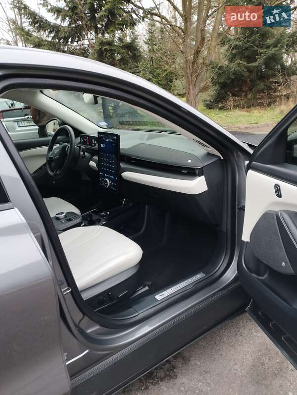 Внедорожник / Кроссовер Ford Mustang Mach-E 2023 в Ивано-Франковске фото 7 Внедорожник / Кроссовер Ford Mustang Mach-E 2023 в Ивано-Франковске
