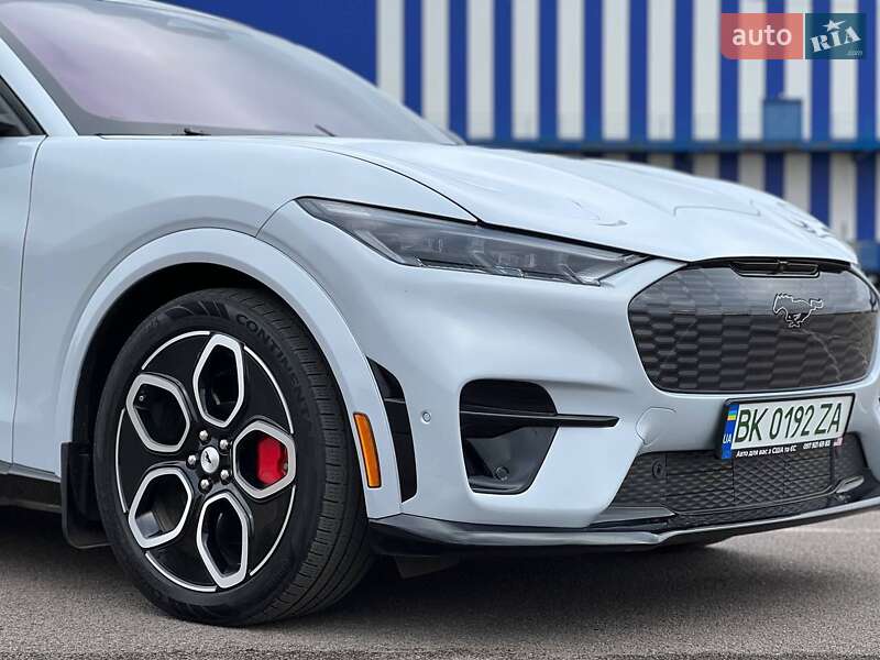 Позашляховик / Кросовер Ford Mustang Mach-E 2022 в Тернополі