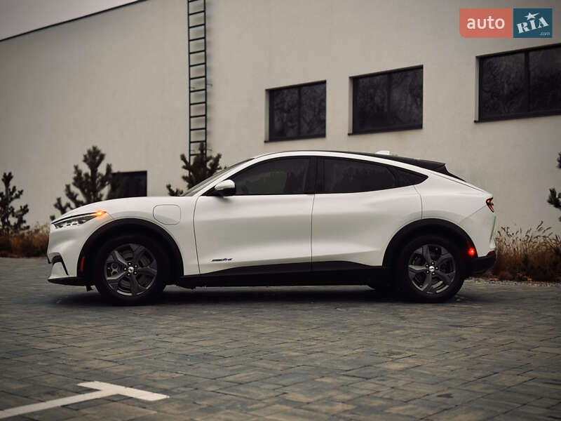 Позашляховик / Кросовер Ford Mustang Mach-E 2022 в Луцьку