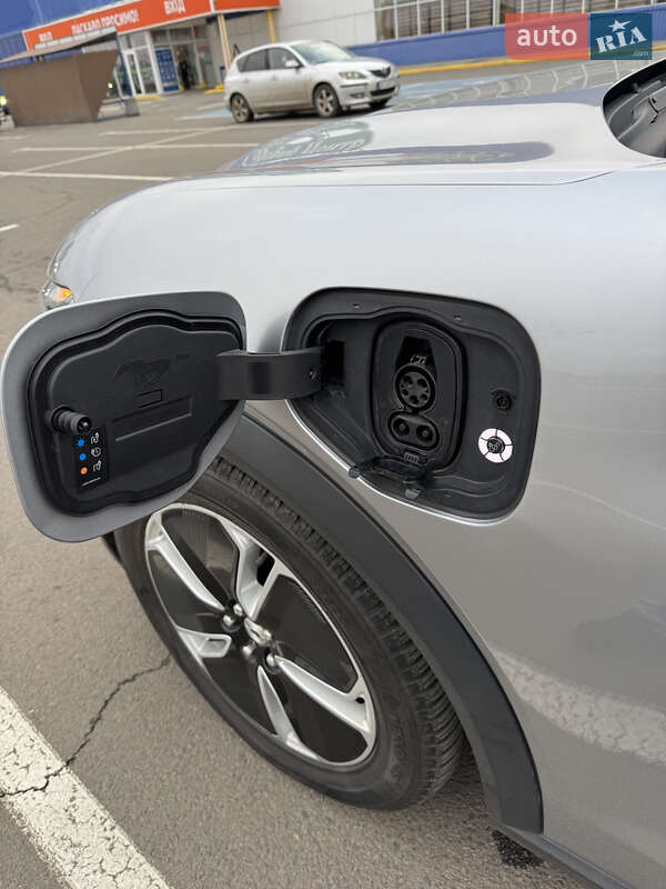 Внедорожник / Кроссовер Ford Mustang Mach-E 2021 в Луцке фото 32 Внедорожник / Кроссовер Ford Mustang Mach-E 2021 в Луцке