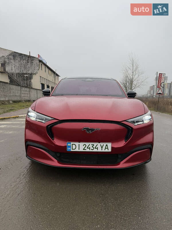 Ford Mustang Mach-E 2021