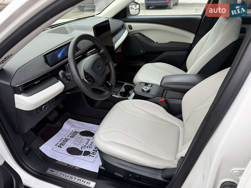 Внедорожник / Кроссовер Ford Mustang Mach-E 2022 в Запорожье