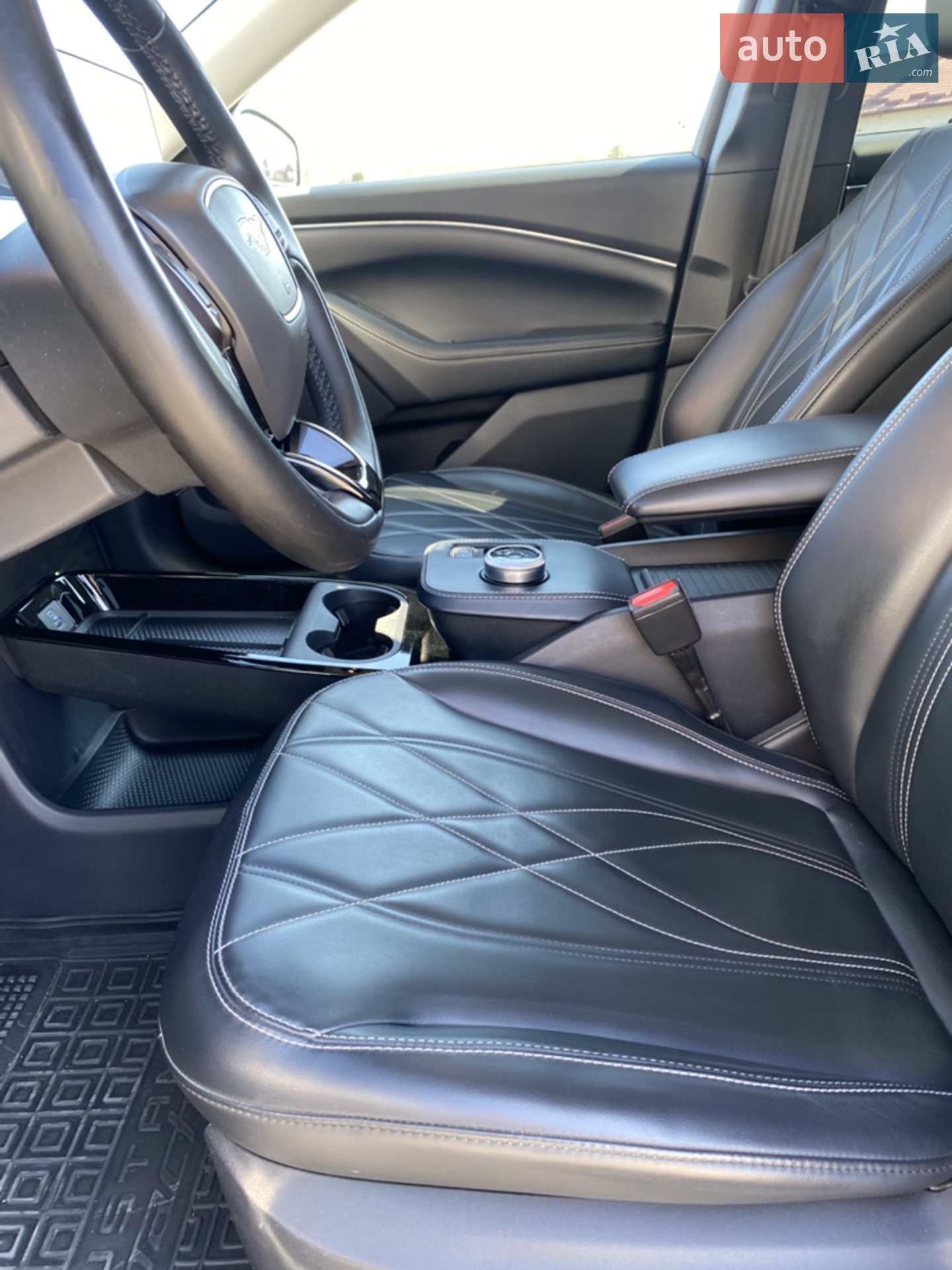 2021 Ford Mustang Mach-E - мініатюра 22