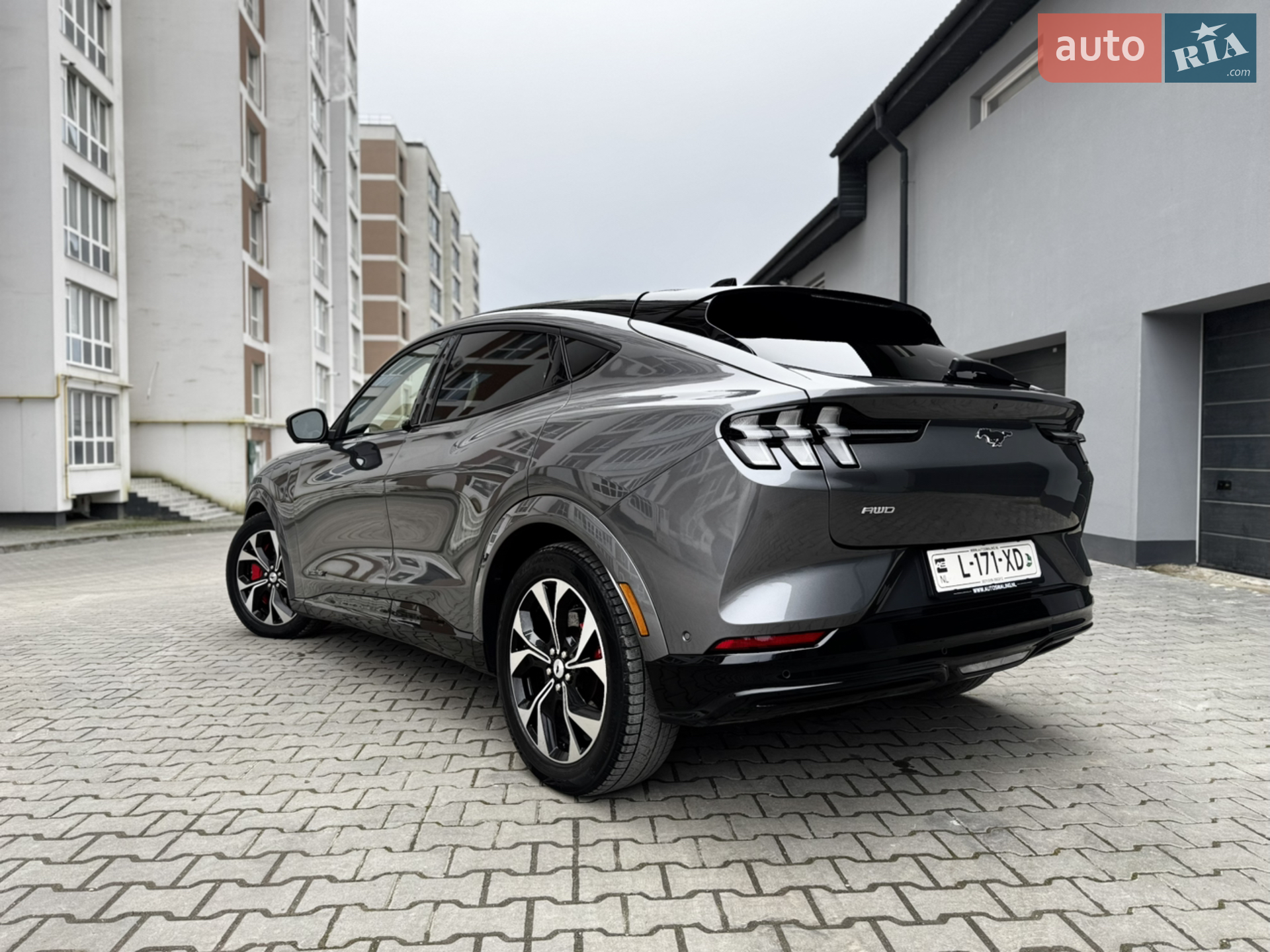 2021 Ford Mustang Mach-E - мініатюра 13