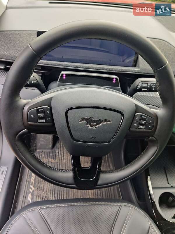Позашляховик / Кросовер Ford Mustang Mach-E 2023 в Харкові