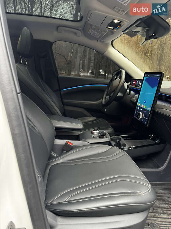 Внедорожник / Кроссовер Ford Mustang Mach-E 2023 в Львове фото 12 Внедорожник / Кроссовер Ford Mustang Mach-E 2023 в Львове