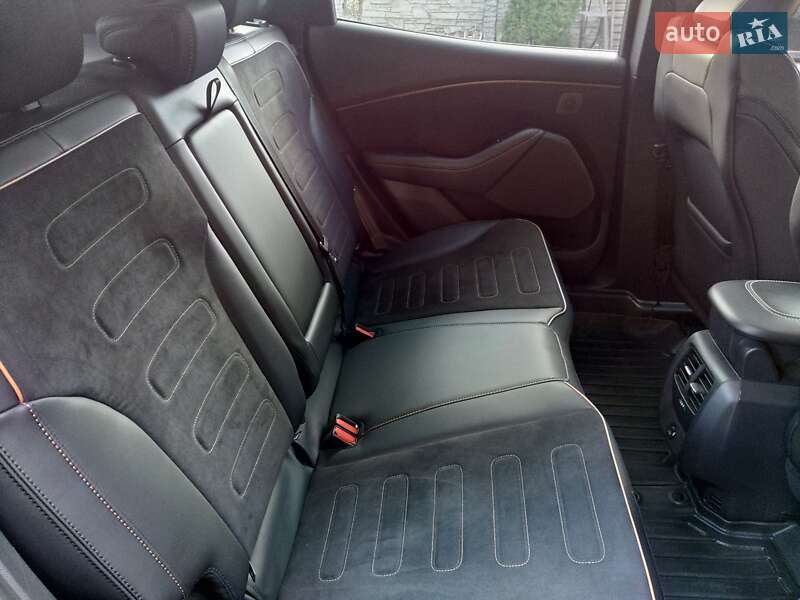 Внедорожник / Кроссовер Ford Mustang Mach-E 2022 в Днепре фото 15 Внедорожник / Кроссовер Ford Mustang Mach-E 2022 в Днепре