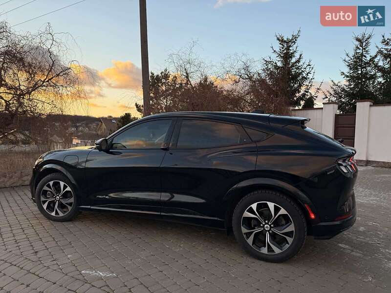 Внедорожник / Кроссовер Ford Mustang Mach-E 2020 в Харькове