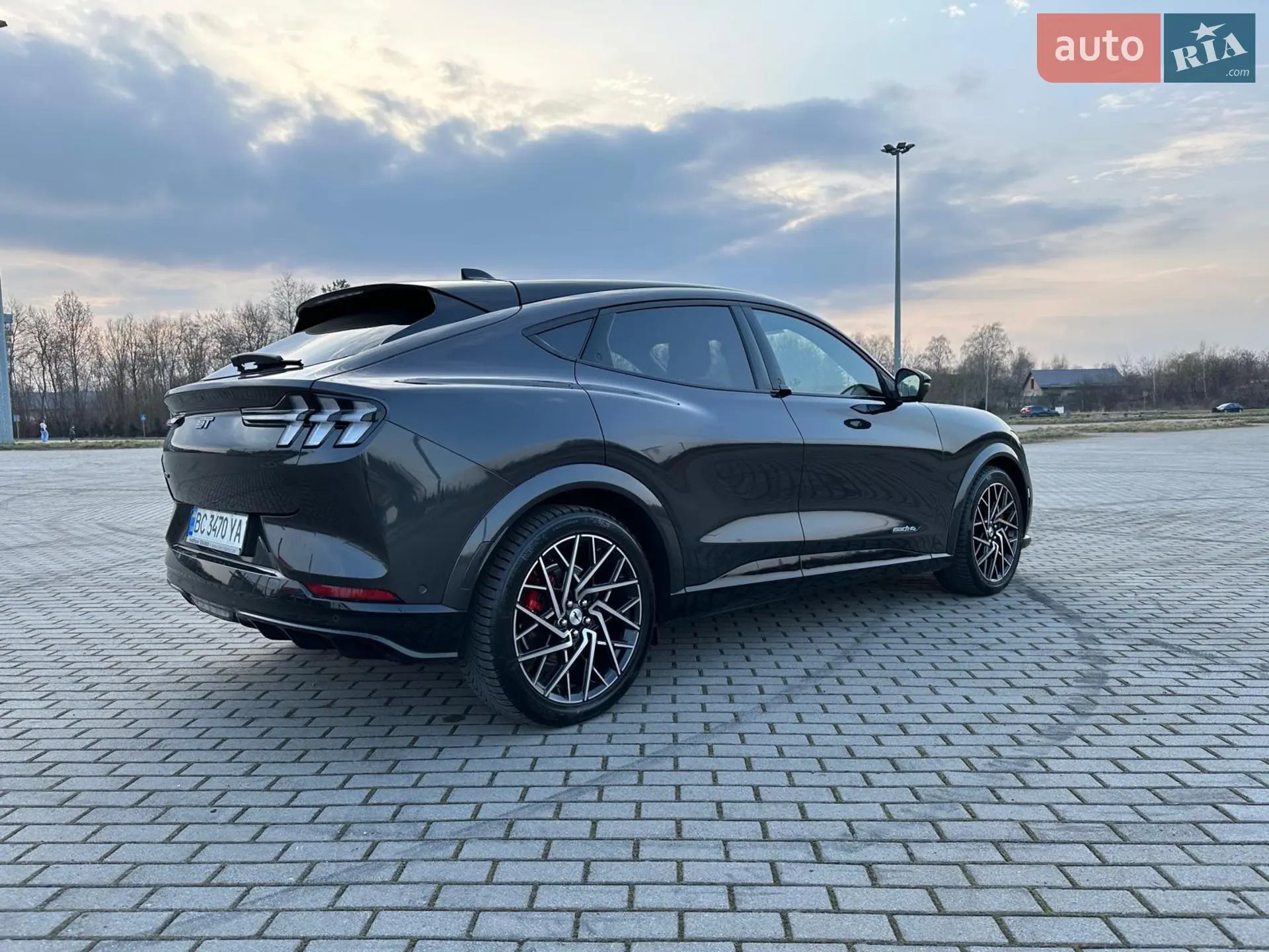 2022 Ford Mustang Mach-E - мініатюра 2