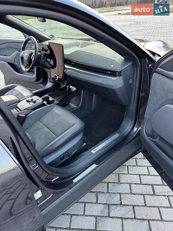 Внедорожник / Кроссовер Ford Mustang Mach-E 2022 в Львове